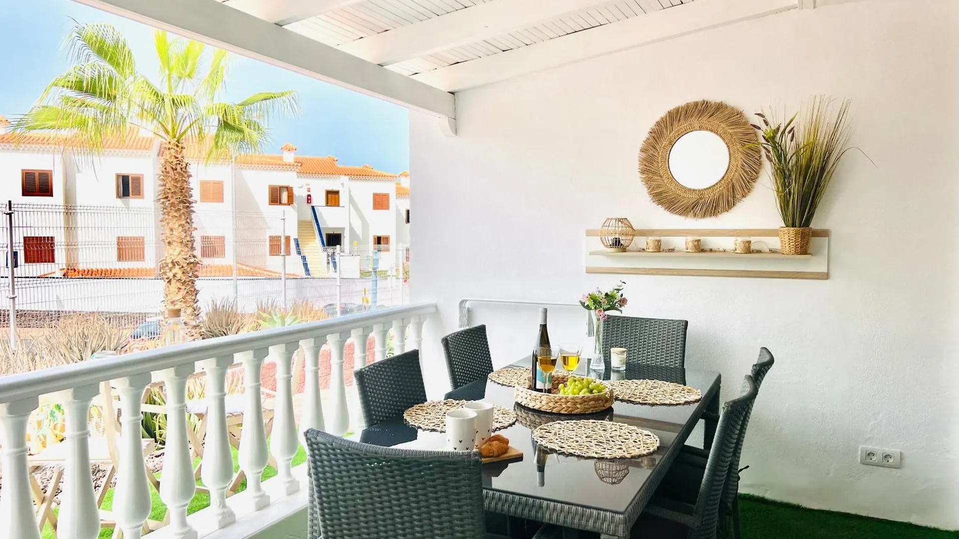 Paulmarie City Apartment In Costa Adeje