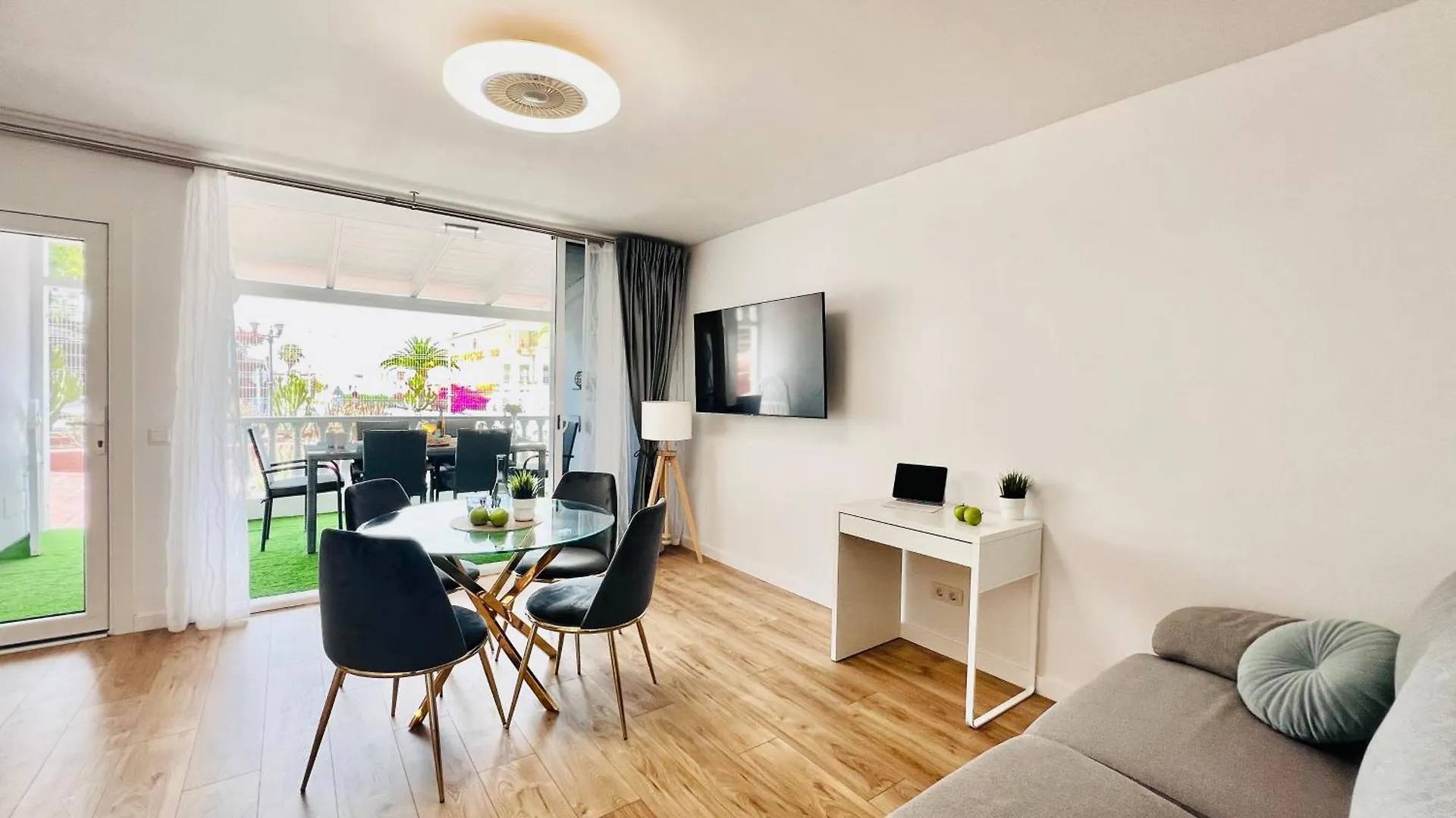 Paulmarie City Apartment In Costa Adeje Spain